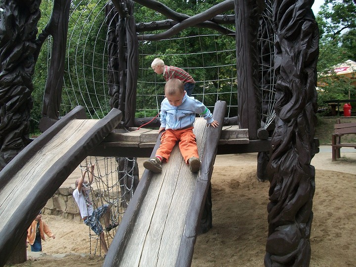img00019.jpg